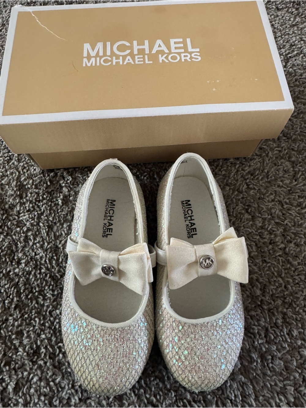 Michael Kors Girls' Ivory Glitter Bow Mary Jane Flats